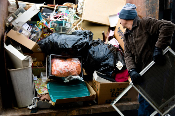 Best Attic Cleanout  in Dakota Dunes, SD